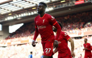 Klopp: 'Cậu ấy là một huyền thoại cả trong và ngoài sân cỏ'