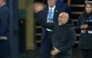 Pep nổi điên, la hét sao Man City