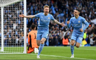 De Bruyne ghi tên vào sách sử Champions League