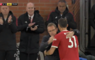 Khoảnh khắc cuối cùng của Mata và Matic tại Old Trafford