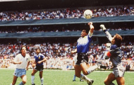 Choáng với số tiền đấu giá chiếc áo 'Bàn tay của chúa' của Maradona