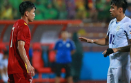 Cầu thủ Philippines năn nỉ Văn Đô bớt nóng
