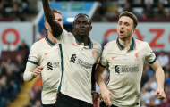 Ngược dòng trước Villa, Liverpool đã đuổi kịp Man City