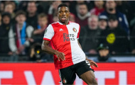 Ten Hag đưa sao đồng hương về cạnh tranh với Luke Shaw