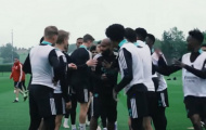 Lacazette bị 'trừng phạt' trong buổi tập cuối cùng với Arsenal
