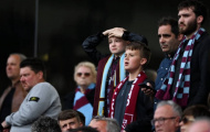 CHÍNH THỨC! Đội thứ 3 rớt hạng Premier League