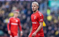 Wayne Rooney muốn chiêu mộ cựu tiền vệ Arsenal