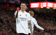 Darwin Nunez có gì hơn hàng công Liverpool?