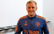Van de Beek gửi thông điệp tới Ten Hag ngay lần đầu tái hợp ở M.U