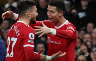 Neville: 'MU phải dứt điểm nhanh vụ Ronaldo'