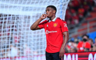 M.U bảo Ten Hag tiết kiệm tiền với cầu thủ ưa thích của nhà Glazer