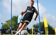 Arteta khiến Zinchenko thay đổi ý định
