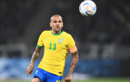 CHÍNH THỨC: Dani Alves ra mắt bến đỗ mới