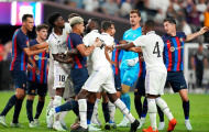 El Clasico căng thẳng và rực cháy trên đất Mỹ