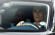 Ronaldo hỏi thăm cầu thủ M.U một chuyện trước khi đàm phán 