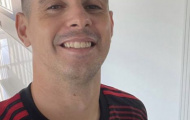 Oscar khoác áo đội bóng mới