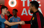CHÍNH THỨC: Man Utd chiêu mộ cựu tiền vệ Tottenham