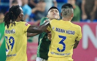 Hậu vệ TP.HCM bị thẻ đỏ vì đấm cầu thủ Nam Định