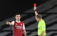 Sao Arsenal bị mắng ngu ngốc vì muốn ăn vạ