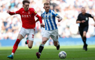 4 đội NHA tranh nhau tiền vệ Man United