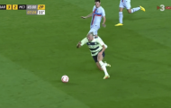 Haaland bị chỉ trích vì ăn vạ trong trận gặp Barca