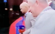 Ten Hag 'cạch mặt' phóng viên Sky Sports