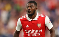 Arsenal ra giá bán Maitland-Niles