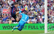 Lewandowski lập cú đúp, Barca thắng dễ trên sân nhà