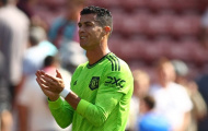 Ronaldo nhận thấy cửa rời Man Utd