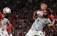 Lisandro Martinez đang ám ảnh Salah?