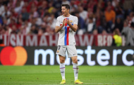 Lewandowski vô duyên, đồng đội lên tiếng bênh vực