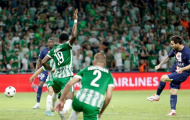 Messi chính thức vượt mặt Ronaldo ở Champions League