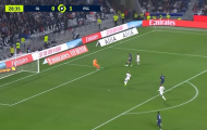 Mbappe lộ rõ uy quyền 'ông vua' so với đồng đội