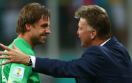 Van Gaal trừng phạt chuyên gia bắt phạt đền của tuyển Hà Lan