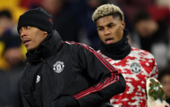 Rashford và Martial báo hung tin cho M.U