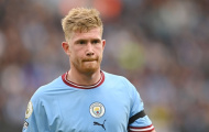 De Bruyne dọa đốt áo Man Utd