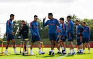 Casemiro hóa thủ lĩnh; Tinh thần dàn sao M.U trên sân tập