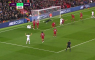 Alisson vừa cản penalty vừa cứu thua không tưởng