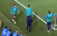 Pique khiến CĐV Barca phẫn nộ vì cách hành xử xấu hổ