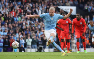 Haaland quá mạnh với 17 bàn/11 trận, Man City phả hơi nóng vào Arsenal