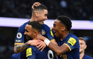 Newcastle đang bay cao