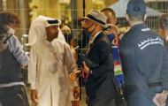Tuyển Nhật Bản được cảnh sát hộ tống khi đến Qatar