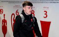 Vừa ký hợp đồng, tiền đạo Liverpool dính chấn thương