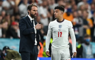  Hành động kỳ dị của Jadon Sancho