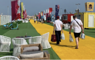Nhà trọ container cho cổ động viên tại World Cup