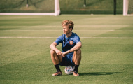 Có một Frenkie de Jong khổ sở trên tuyển Hà Lan