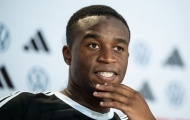 Tài năng lịch sử phá vỡ im lặng về tin đồn đến Man Utd