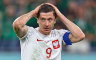 Lewandowski đau đớn khi sút hỏng 11 m