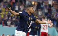 Mbappe san bằng kỷ lục của Pele