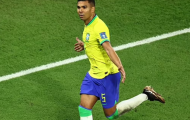 Casemiro gây bão mạng xã hội